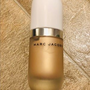 Marc Jacobs  coconut gel highlighter  dew drops